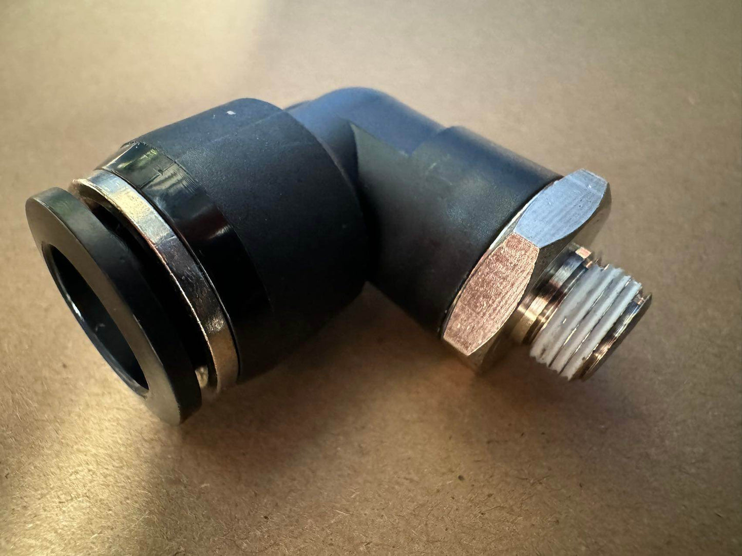 Elbow Connector for Solution Tank Water Level Display Tube, RT50 and RT50D Series Floor Scrubber Machines - SUNMAX
