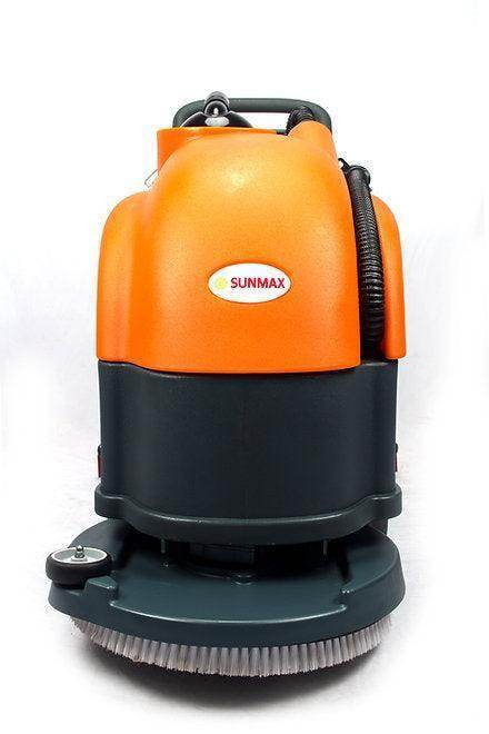 22-inch brush scrubbing path Sunmax RT50+ battery-powered floor scrubber machine for warehouse cleaning