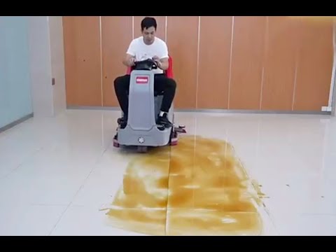 SM860 34" Ride-On Floor Scrubber Dryer Machine